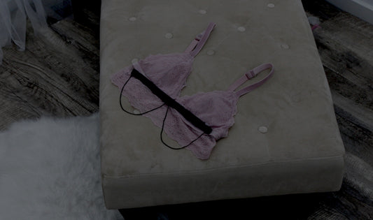 Erotic Feminine Accessories
