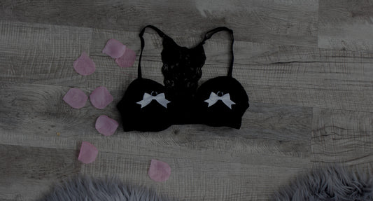 Feminine Intimates