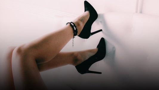 Lace Anklets: A Delicate Detail That Makes Every Step Beautiful