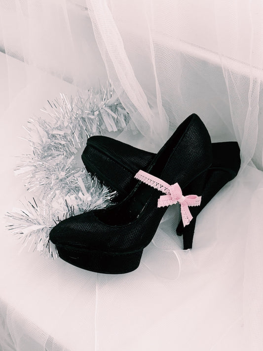 Belle Pink Bow Elastic Lace Anklet on Black High Heels