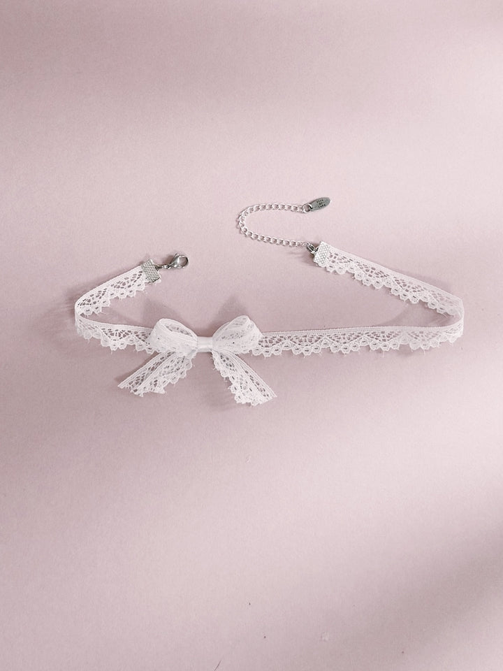 Tease White Lace Bow Choker