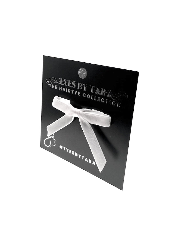 Marie Antoinette White Hair Bow on Black Packaging Card