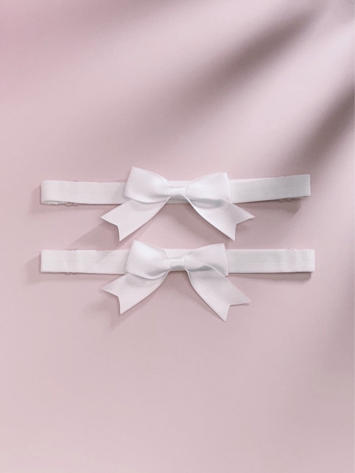 Yours Truly White Bow Leg Garters