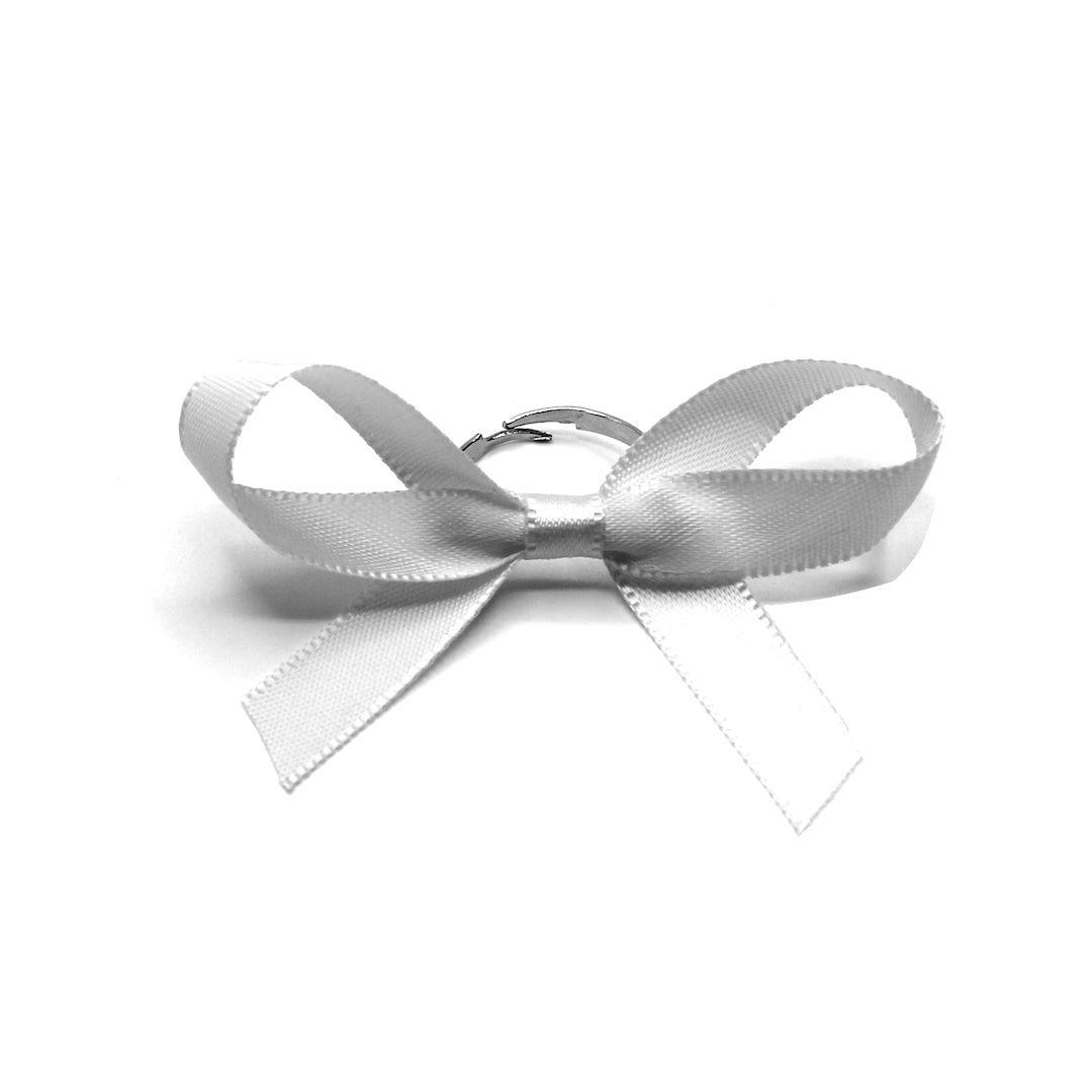 XO White Bow Ring