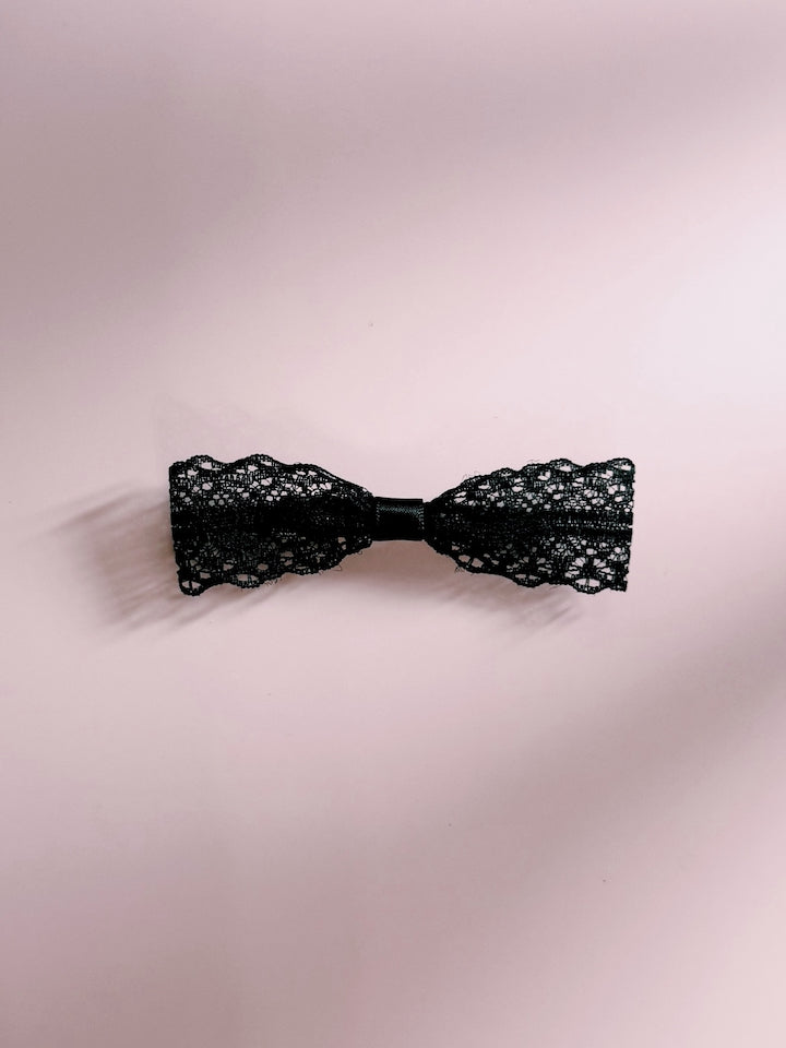 Siren Black Lace Hair Bow