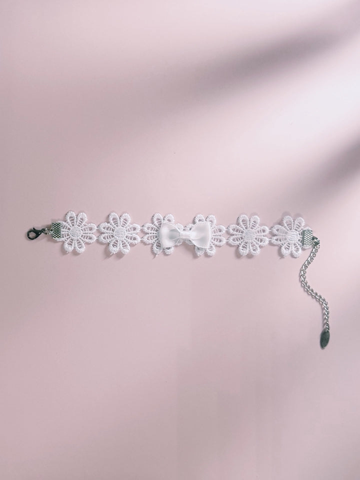 Blossom White Bow Bracelet