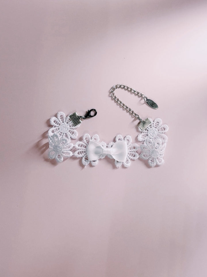 Blossom White Bow Bracelet
