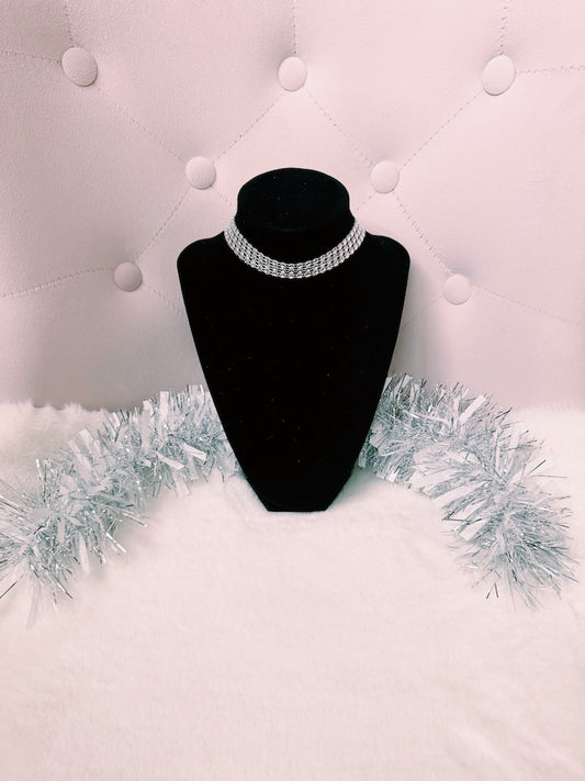 vixen white sparkly bow choker