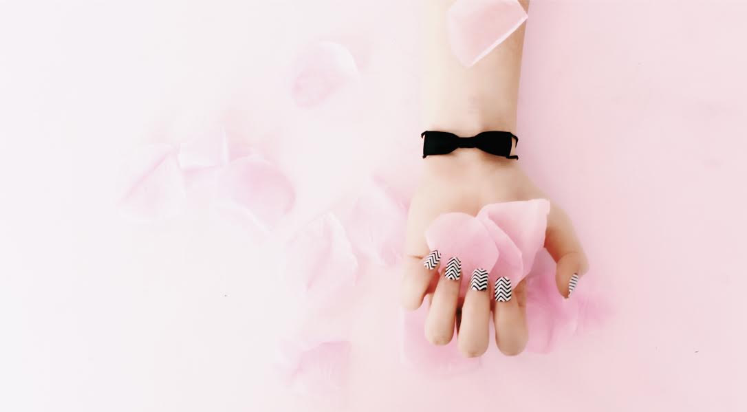 Feminine Bow Bracelet Jewelry 