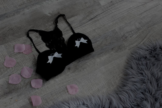 Honeymoon Intimate Accessories 