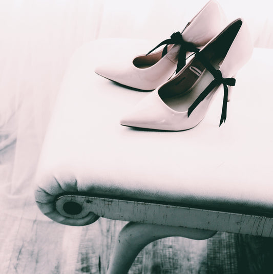 Intimate Feminine Sensual Gift Guide
