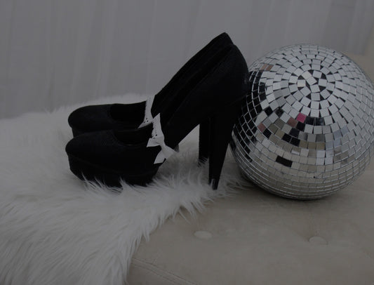 White Hot | 3 White Sensual Accessories