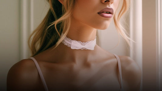 white choker