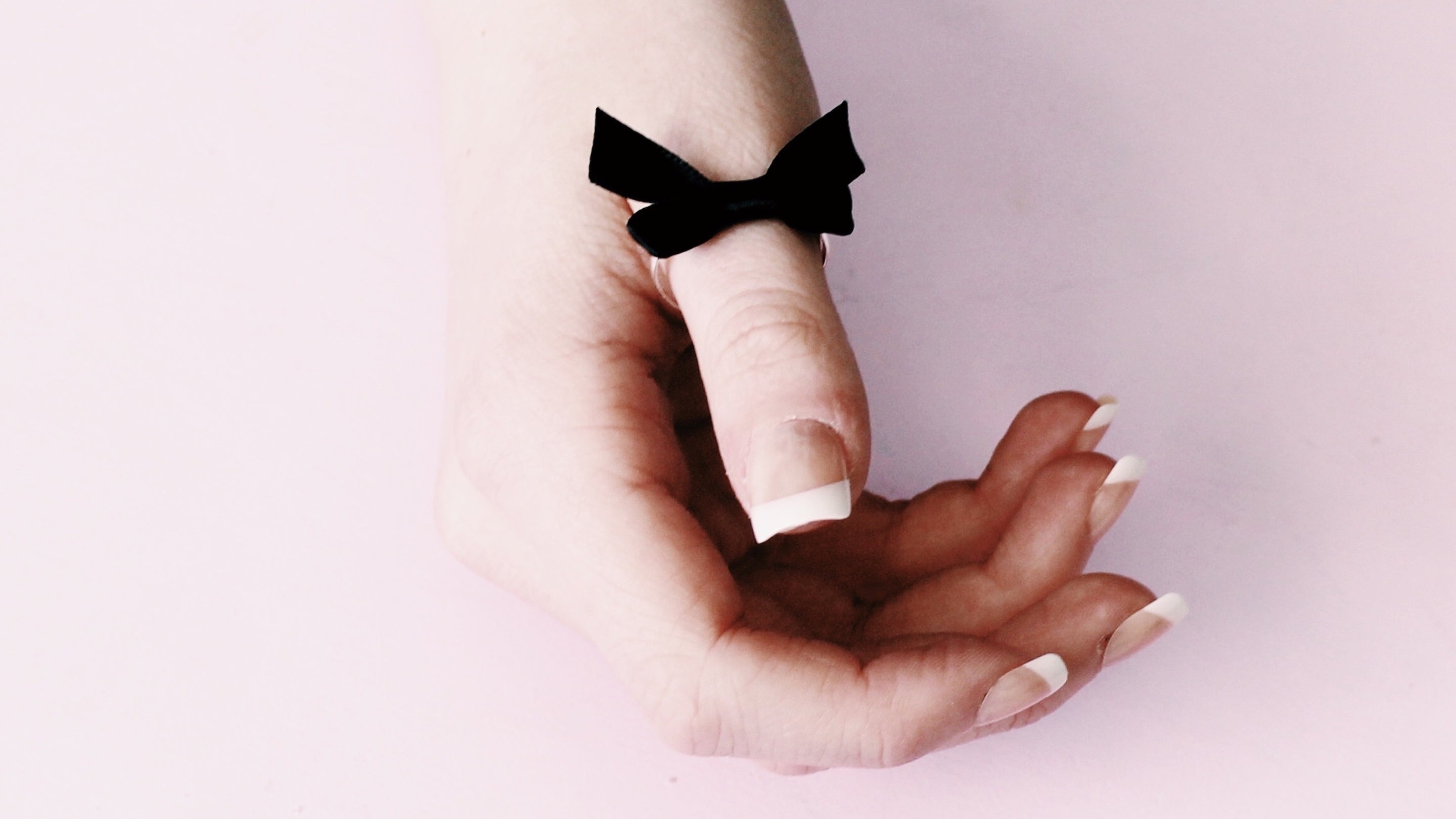 Black Bow Ring