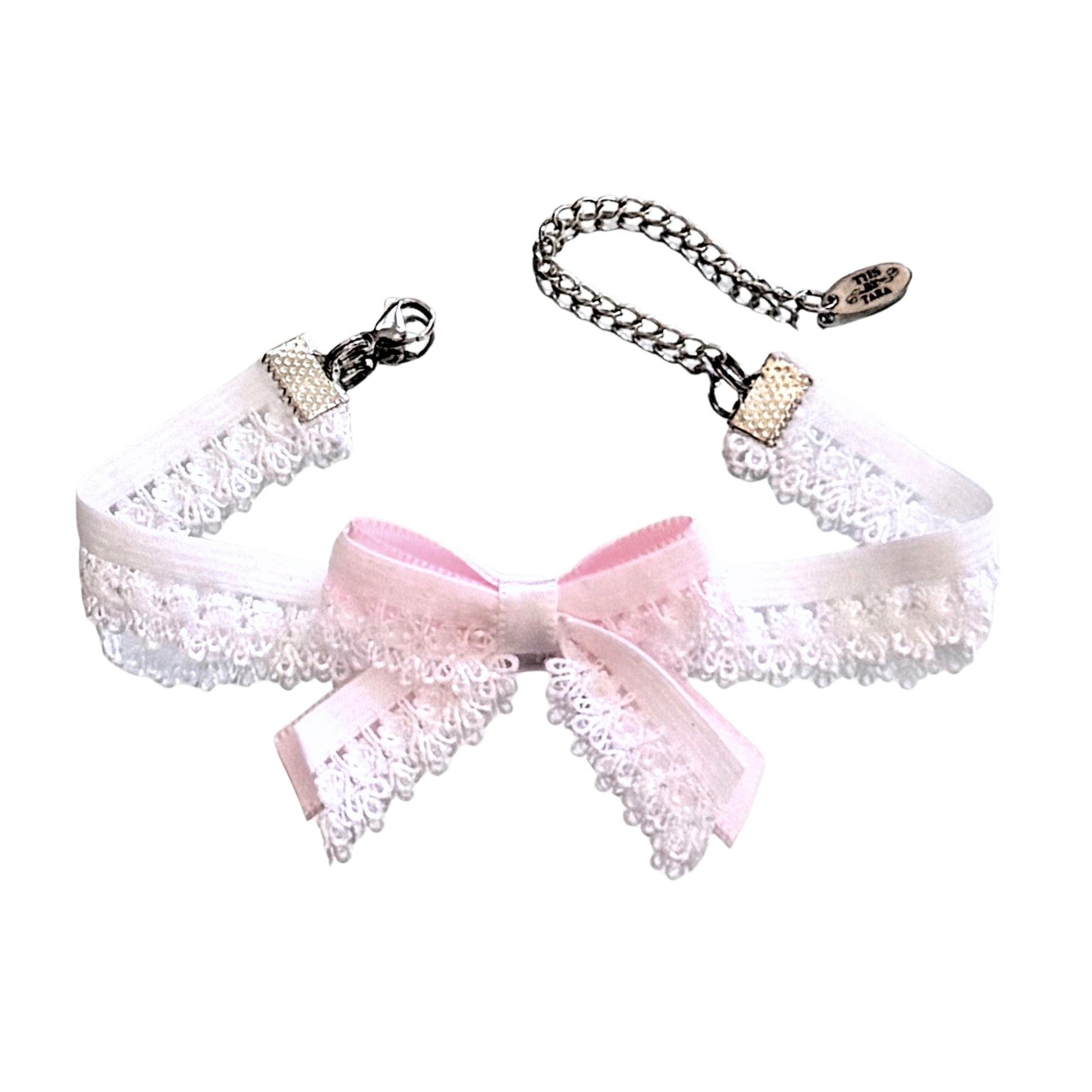 belle white elastic bow anklet with light pink accents