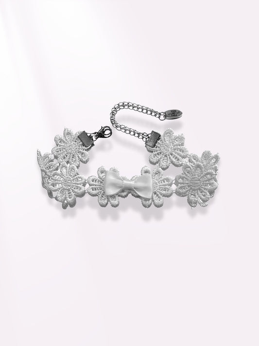 blossom white bow anklet 
