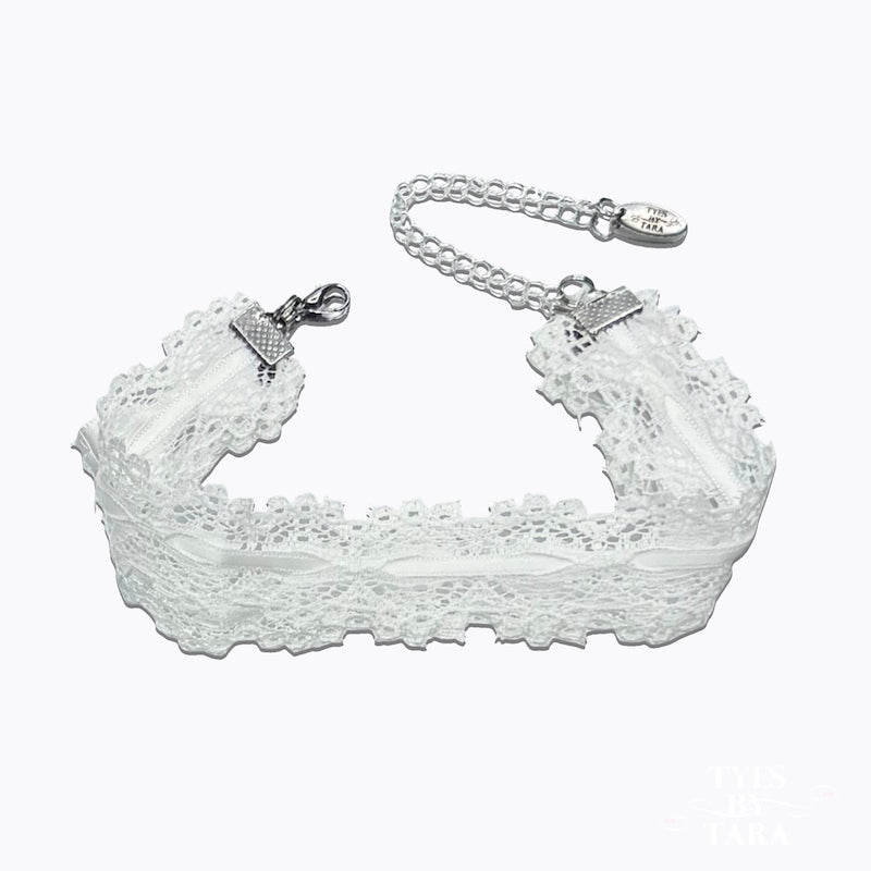 Chantilly White Lace Bow Anklet