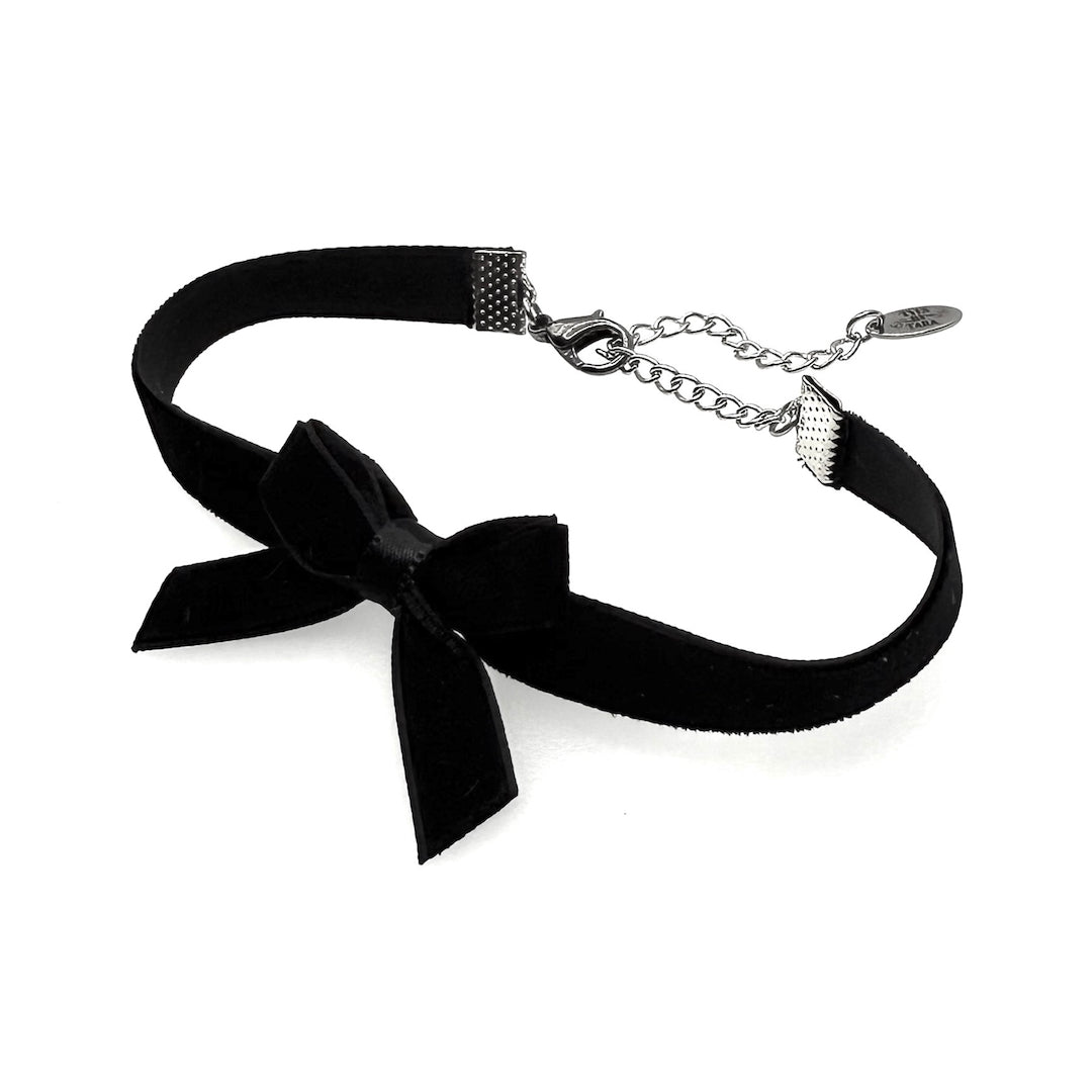 Side View Marie Antoinette Black Bow Anklet 