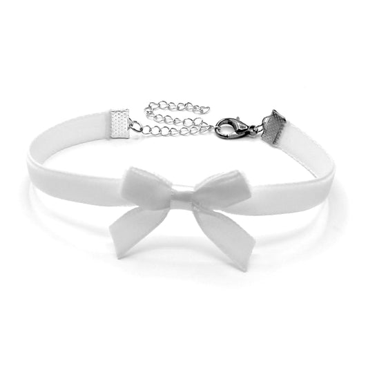 Marie Antoinette White Bow Velvet Anklet on White Background