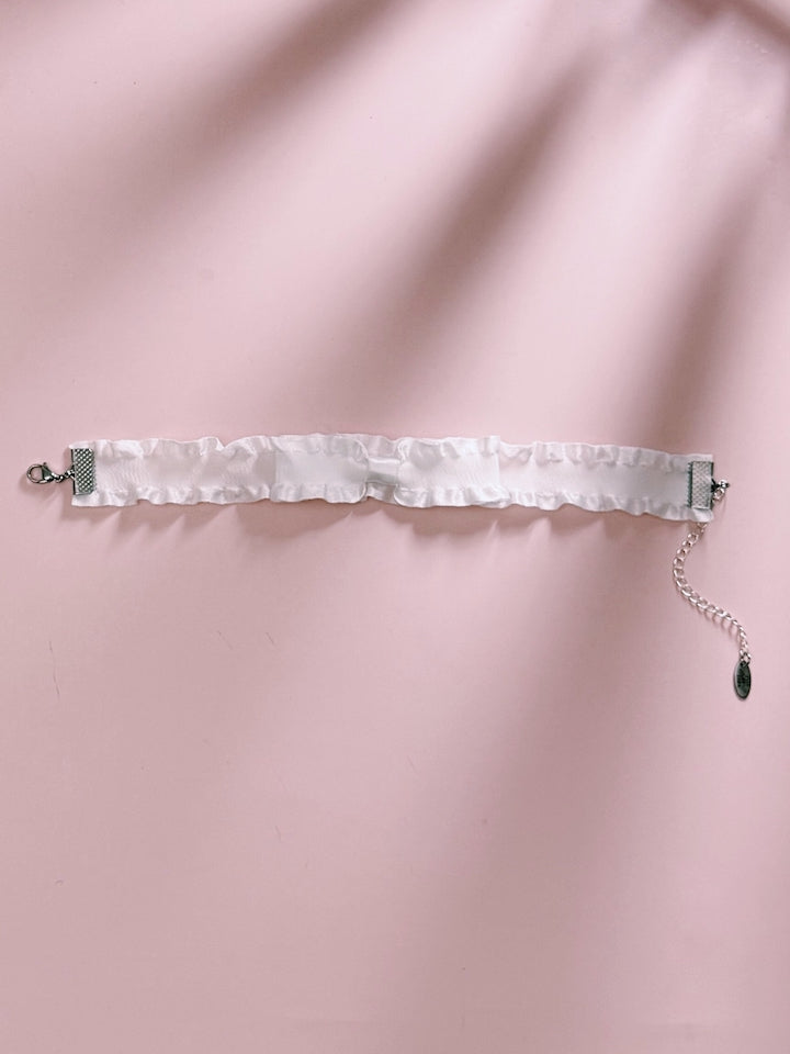 Maiden White Ruffled Anklet 