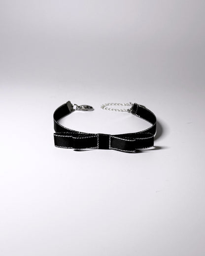 Queen Black Metallic Silver Trimmed Anklet 