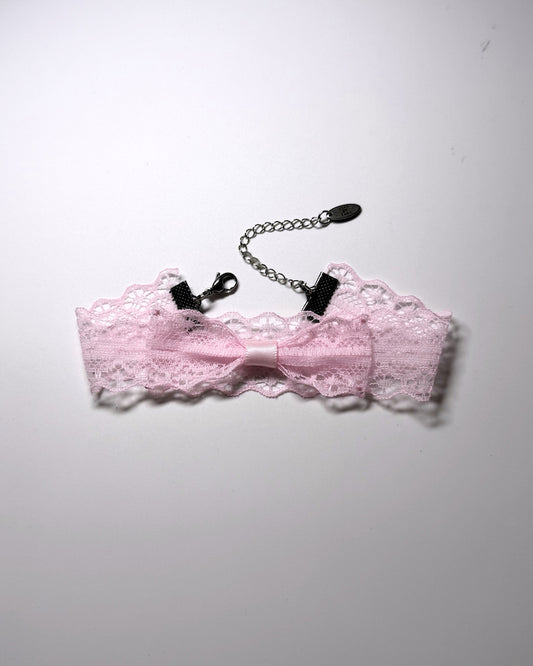 Siren Pink Lace Anklet on light gray background