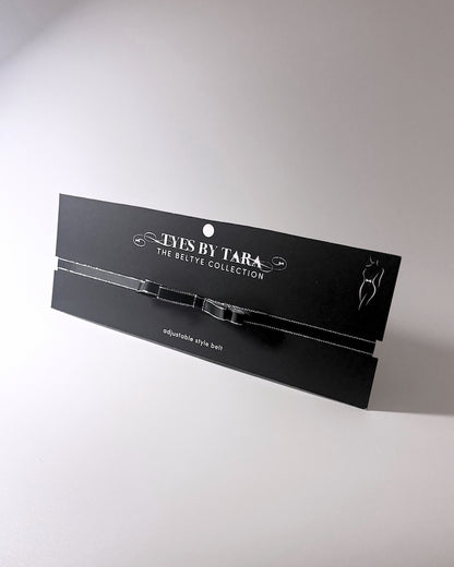 Queen Black Bow Belt on Black Card