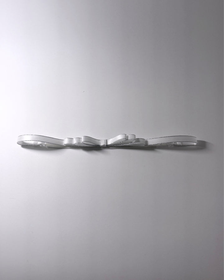 Queen White Bow Belt 