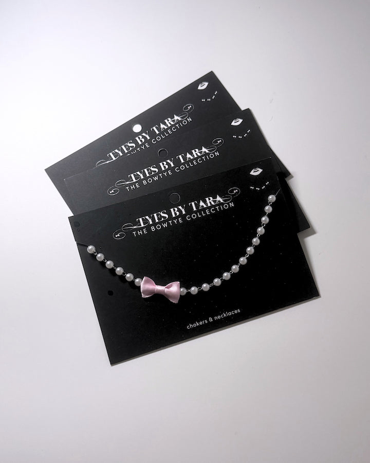 Centerfold Pearl Necklace 3 Pack