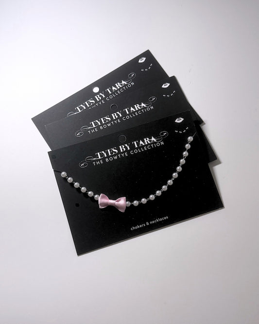 Centerfold Pearl Necklace 3 Pack