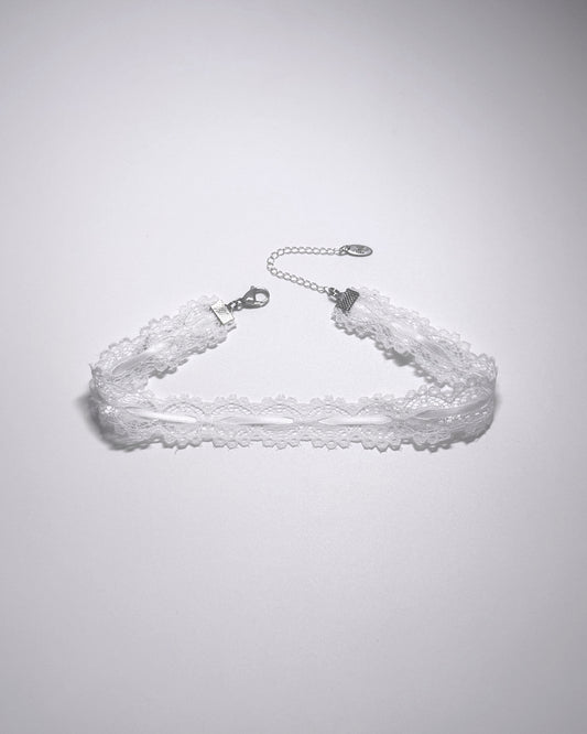 Chantilly White Lace Bow Choker