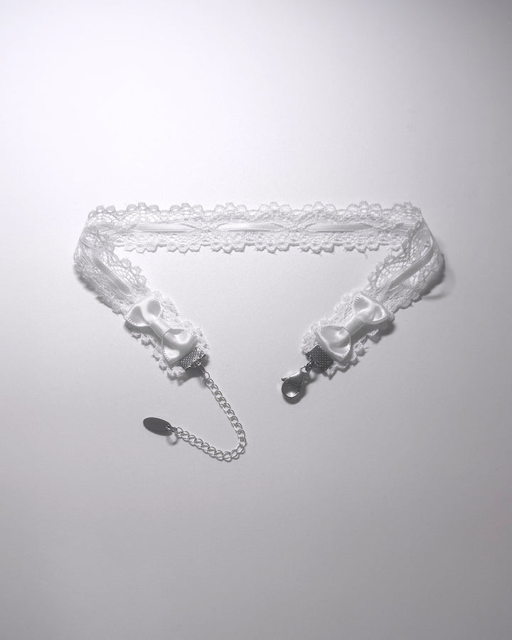 Chantilly White Lace Choker white bows