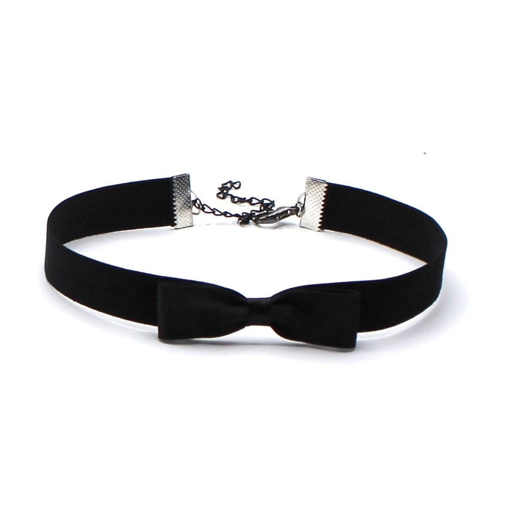 Femme Fatale Black Bow Choker