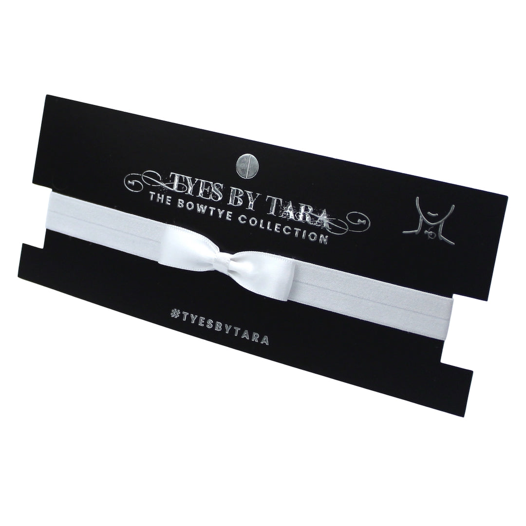 Femme Fatale White Bow Choker on Black Card