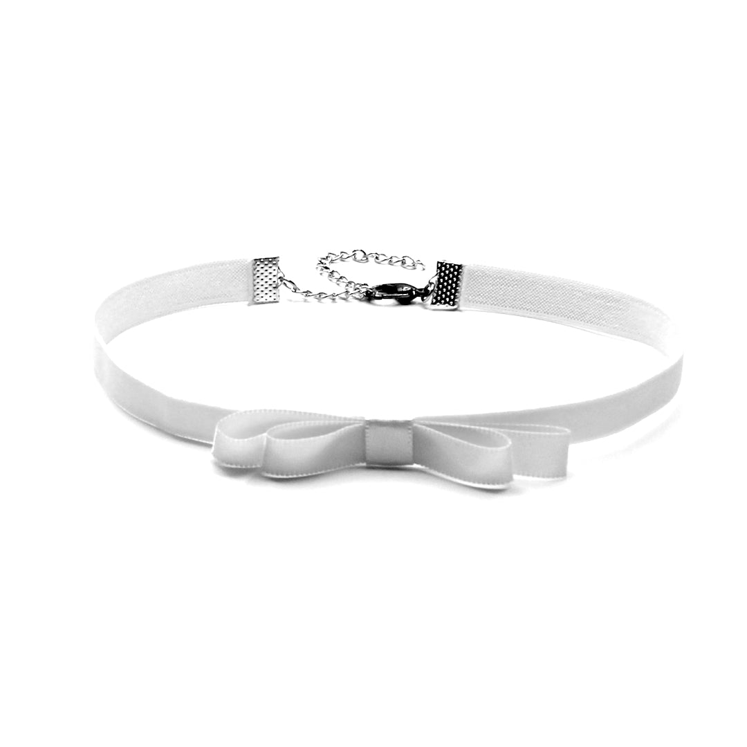 HIghness Bow White Choker