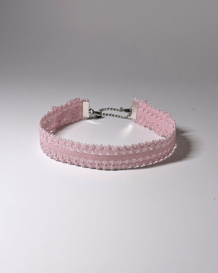 Lady Pink elastic choker 