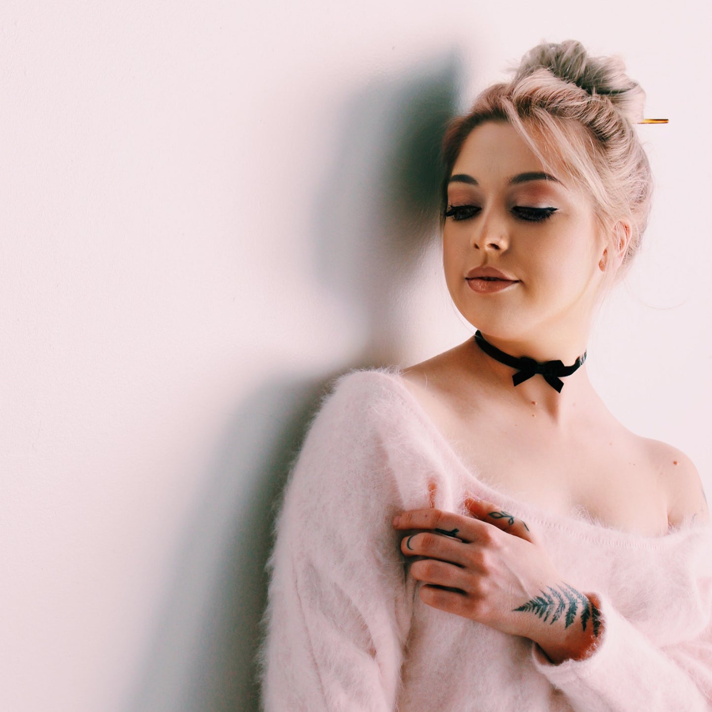 Marie Antoinette Bowtye