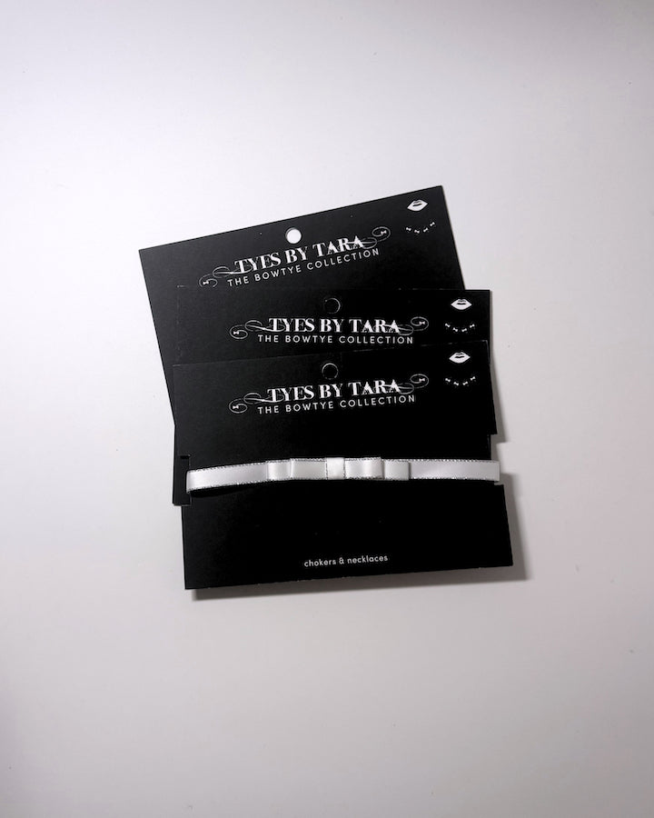 Queen White Silver Bow Choker 3 Pack