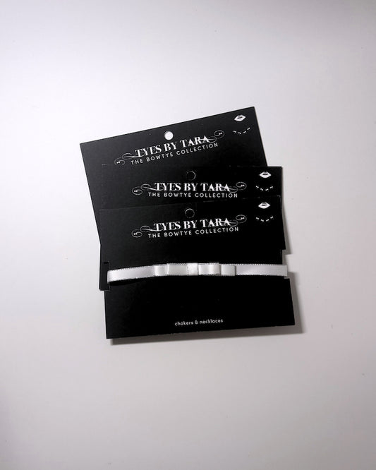 Queen White Silver Bow Choker 3 Pack
