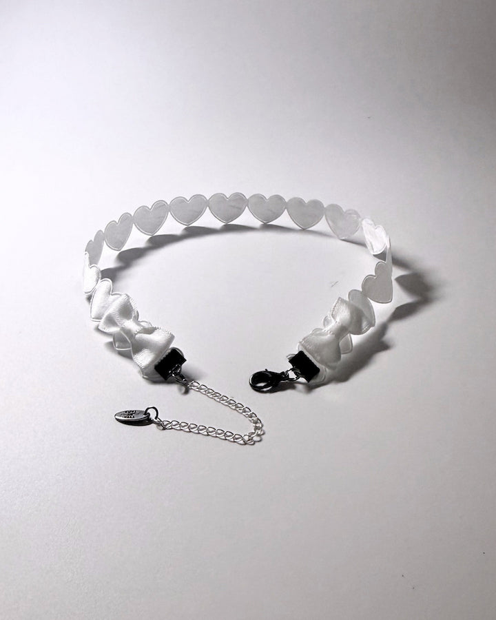 White Heart Choker on Black Cards Back View