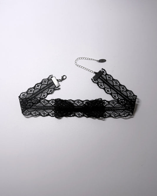 Siren Black Lace choker