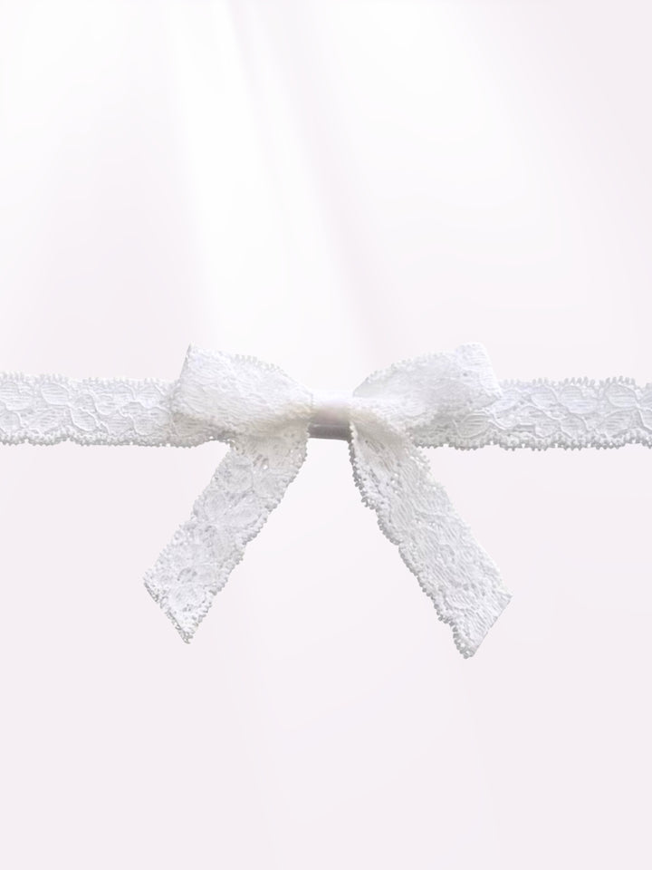 Bougee White Lace Bow Close Up