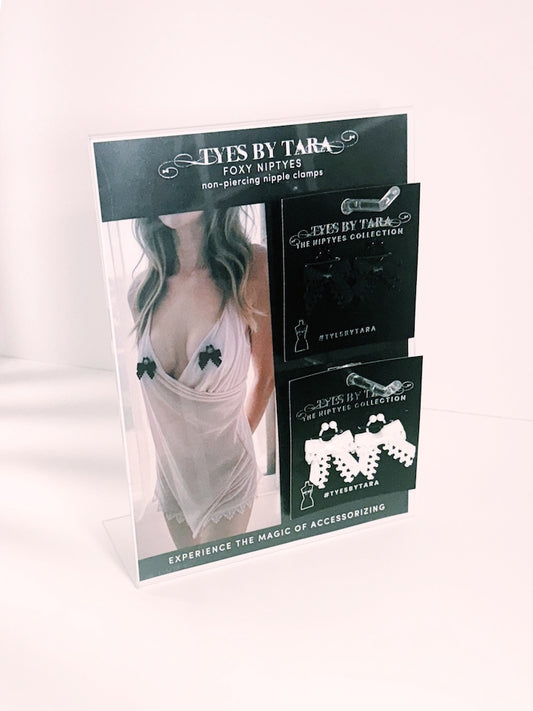 Foxy Niptyes Display