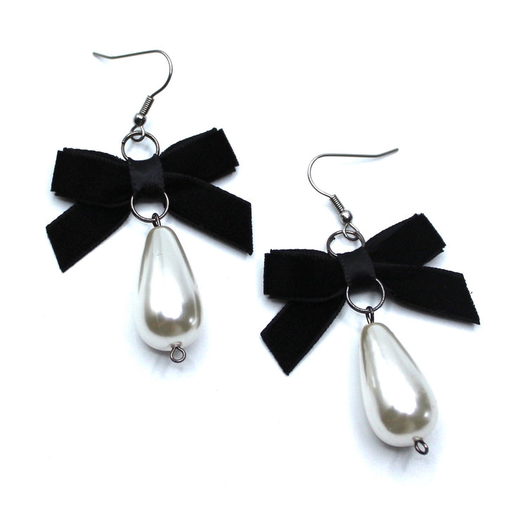 Marie Antoinette Black Velvet Bow Earrings