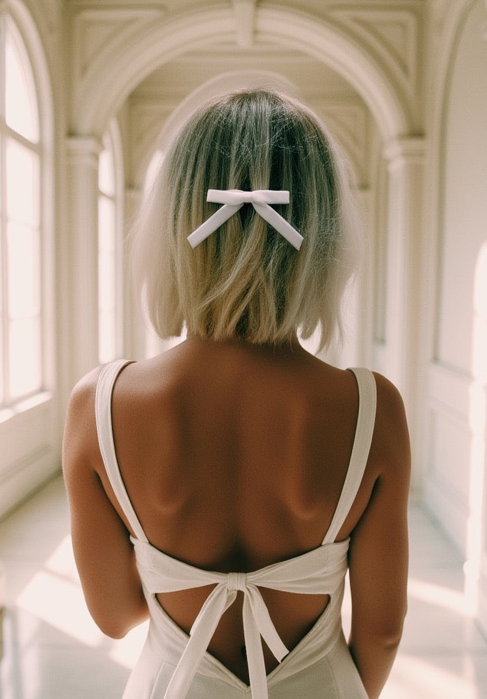 Marie Antoinette White Hairtye