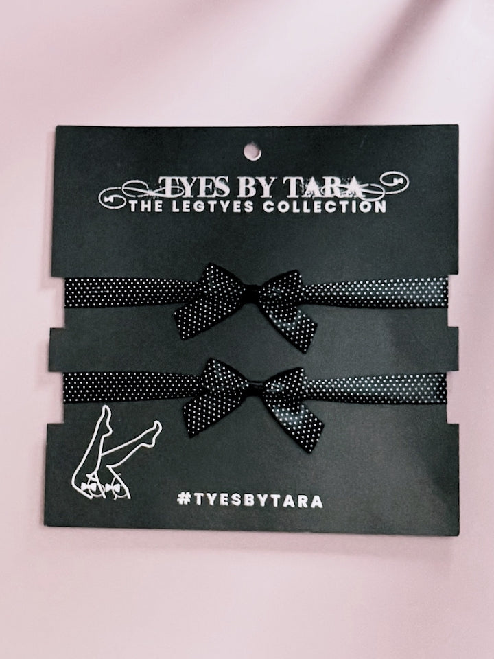 Packaging View of Pinup Black Bow Leg Garters