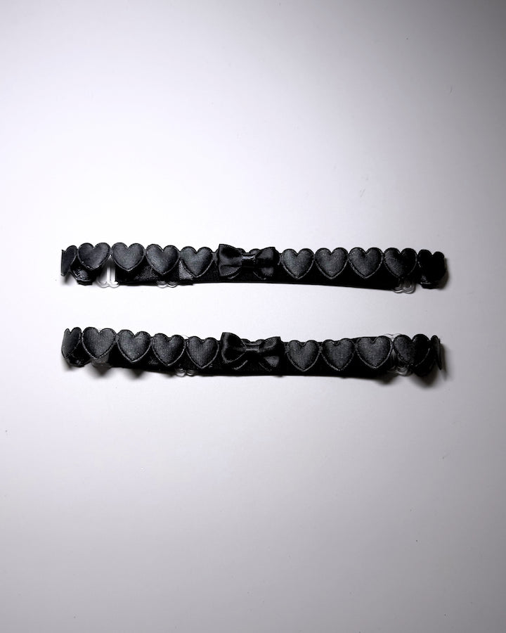 Black Heart Bow Leg Garters