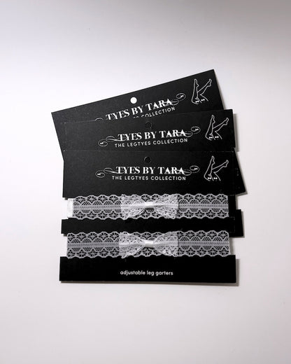 Siren White Lace Bow Leg Garters  Pack
