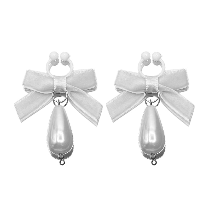 Marie Antoinette White velvet now nipple clamps jewelry