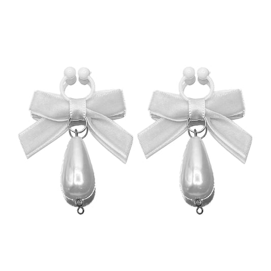 Marie Antoinette White velvet now nipple clamps jewelry